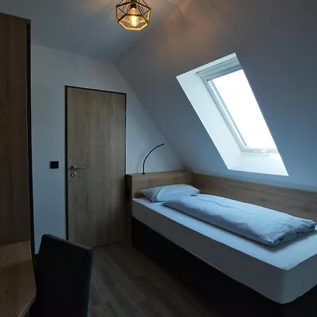 Meerzeit Strandhotel Neuharlingersiel Exterior foto